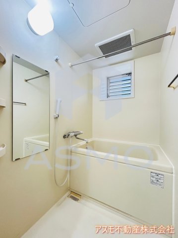 バス・シャワールーム　同マンション別部屋　参考写真