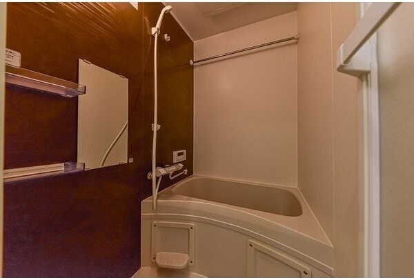 バス・シャワールーム　初期費用分割可★ご希望の場所まで無料送迎サービス付♪