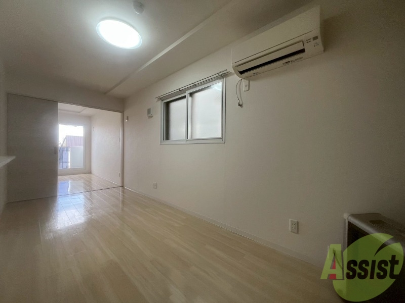 居室・リビング　広くてキレイなお部屋が広がっていて、充実した生活が送れそう。