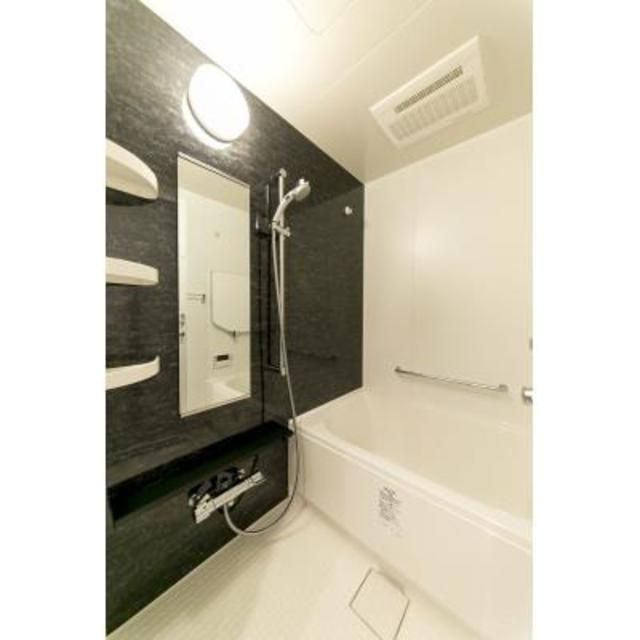 バス・シャワールーム　別部屋参考写真