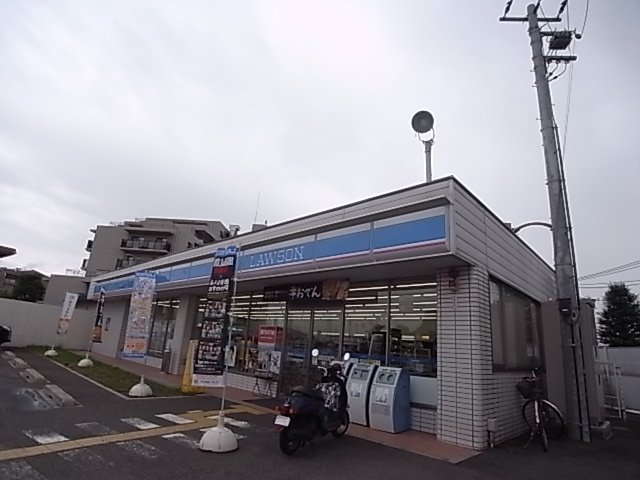 コンビニ　ローソン　宝塚市役所前店（コンビニ）まで390m