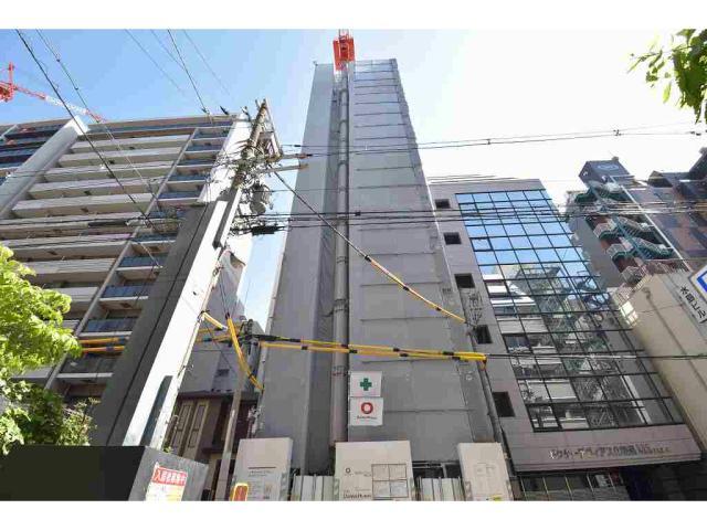 建物外観　建築中