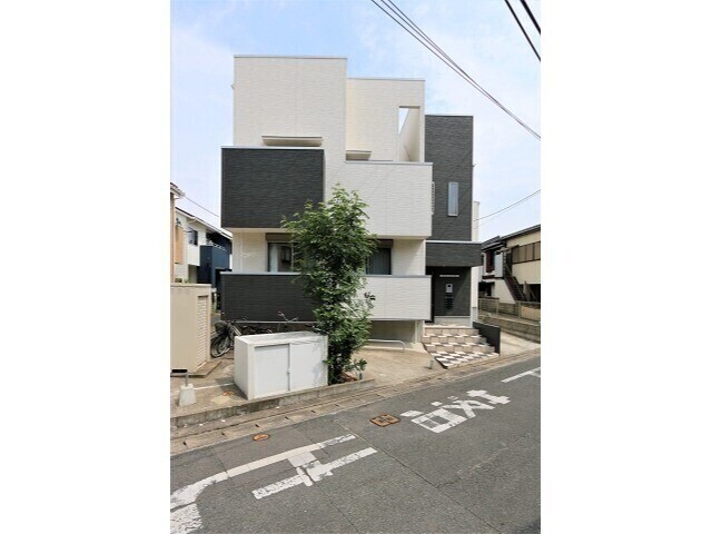 建物外観　天神へのアクセス良好な大人気シリーズ物件です！