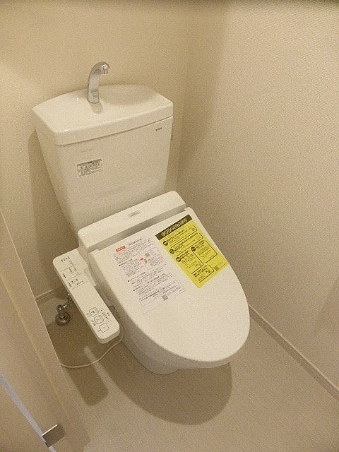 トイレ　※写真は他号室です
