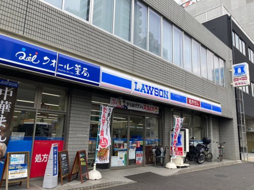 コンビニ　ローソン 鶴舞駅西店（コンビニ）まで221m