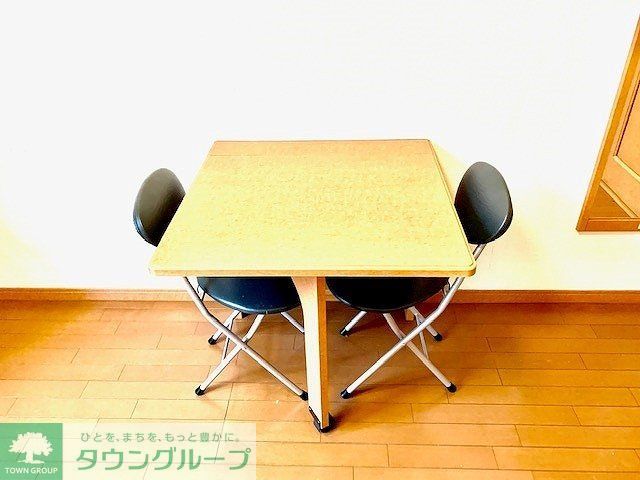 その他部屋・スペース　備付テーブル