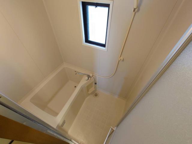 バス・シャワールーム　同タイプ別のお部屋の写真です。現況優先。