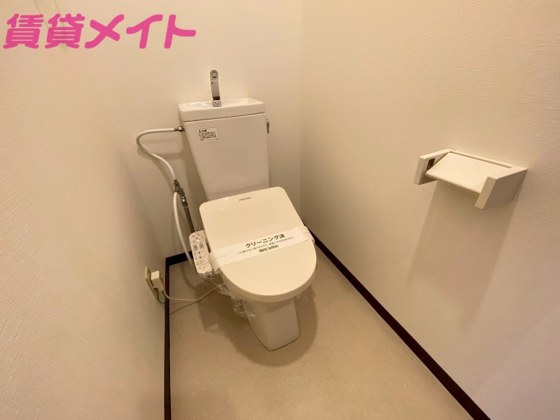 トイレ　別部屋画像参考