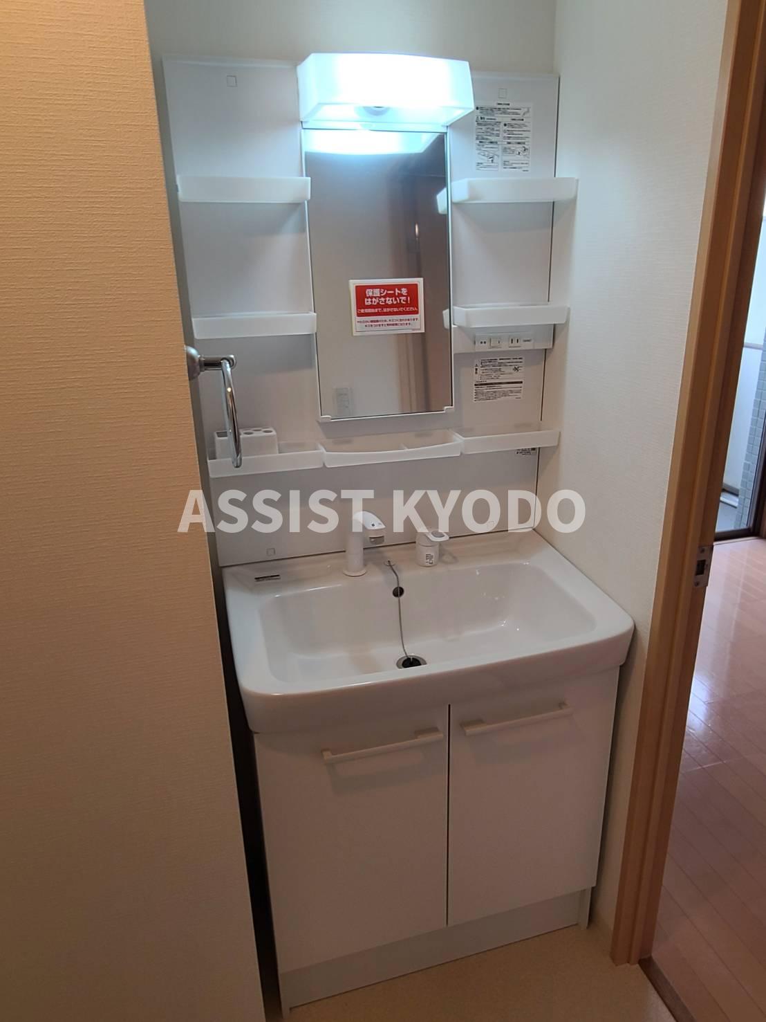 洗面設備　※同物件の参考写真です