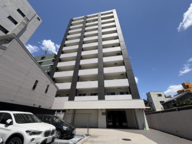建物外観　Ys（ワイズ）
