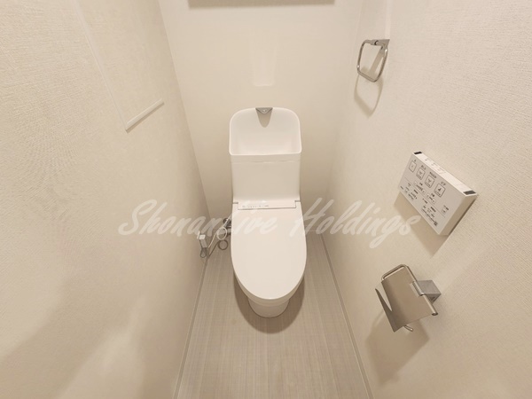 トイレ　シンプルで使いやすいトイレです