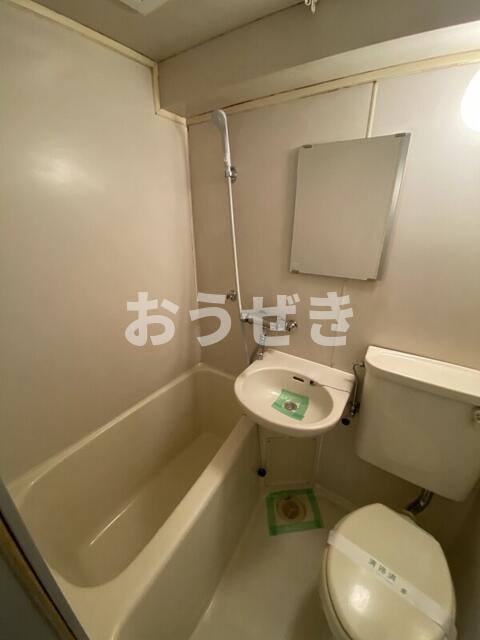 バス・シャワールーム　※同仕様参考写真