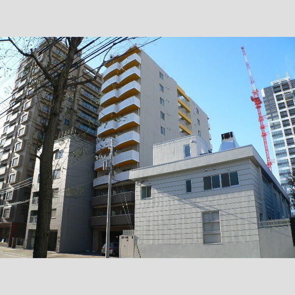 建物外観　落ち着いた雰囲気の外観です