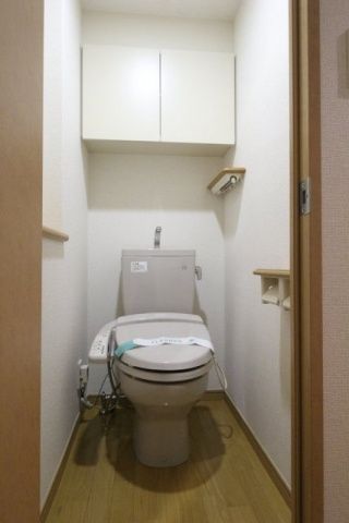 トイレ　別タイプ参考写真　ルーブル飯田橋　文京区水道1