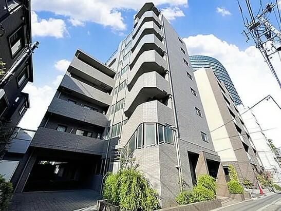建物外観　ルーブル飯田橋　文京区水道1
