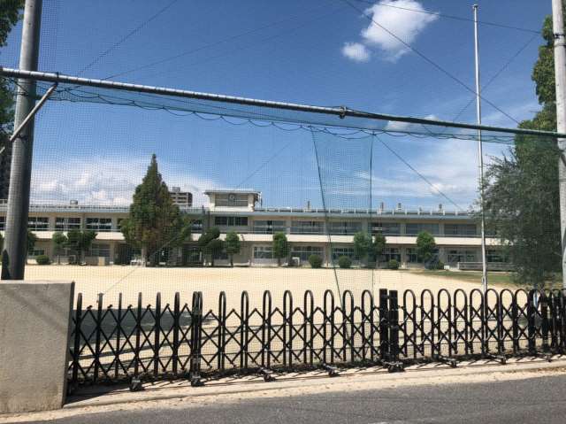 小学校　倉敷市立倉敷東小学校（小学校）まで509m