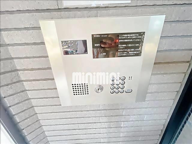 セキュリティ　＊同タイプの部屋の写真です