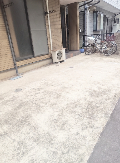 その他共有部分　敷地内駐車場☆