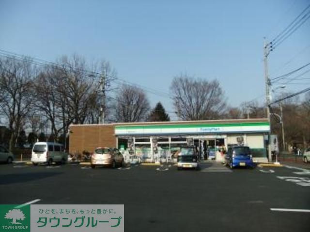 コンビニ　ファミリーマート美堀町四丁目店（コンビニ）まで380m