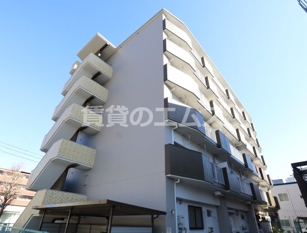 建物外観　梅崎ビルの外観