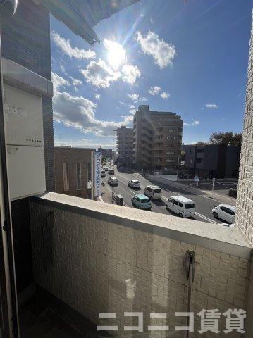 バルコニー　別号室の参考写真です　現況優先