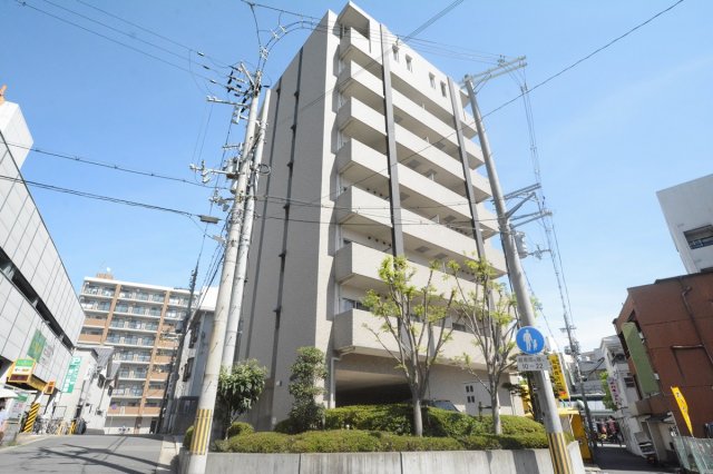 建物外観　オートロック付きで安心です♪