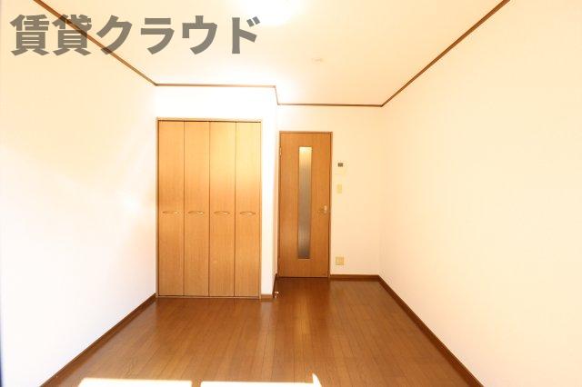 居室・リビング　使いやすい居間です