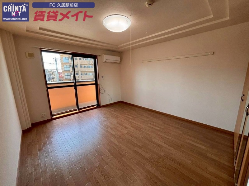 居室・リビング　別部屋同型タイプ