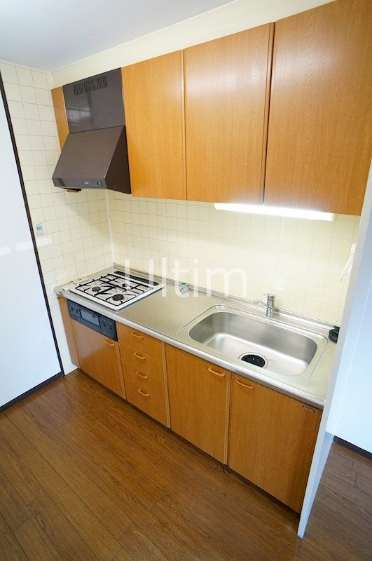 キッチン　別部屋のお写真です。ご参考までに！
