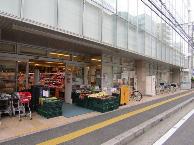 スーパー　ワイズマート浦安本店（スーパー）まで619m