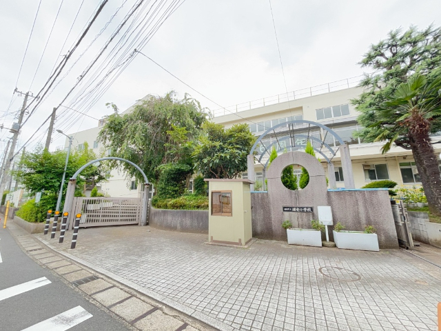 小学校　浦安市立浦安小学校（小学校）まで733m