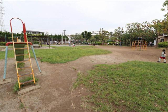 公園　塩焼中央公園（公園）まで270m