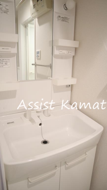 洗面設備　写真は同タイプの別号室です