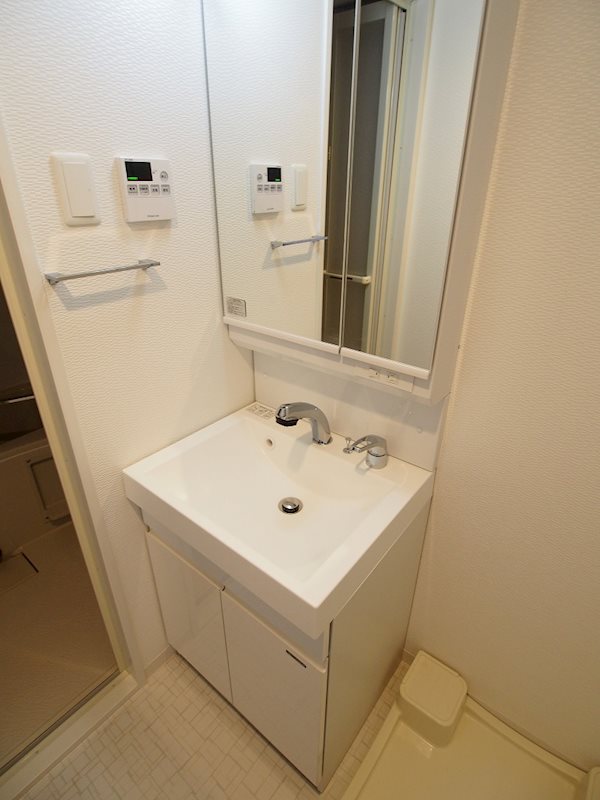 洗面設備　同施工会社の同仕様写真です。