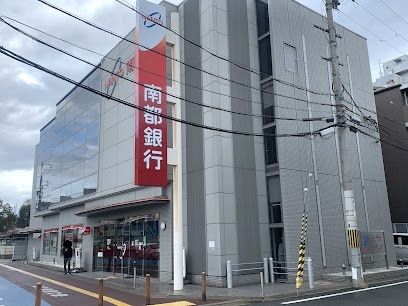 銀行　南都銀行 真美ケ丘支店（銀行）まで9m