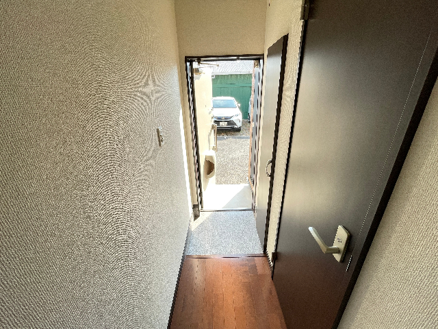 玄関　玄関　シューズボックス