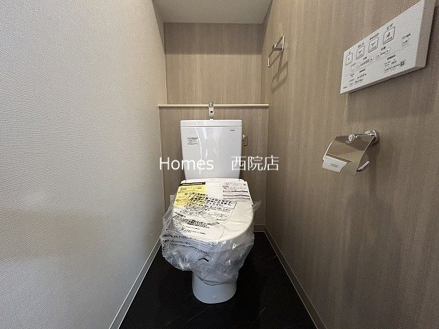トイレ　別部屋参考写真
