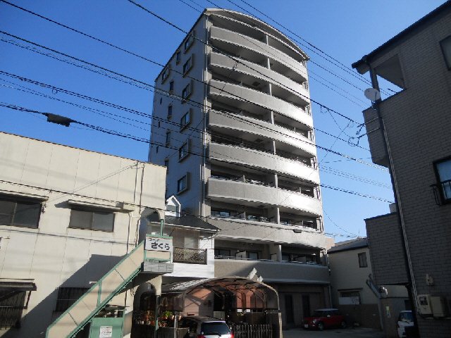 建物外観　完成写真