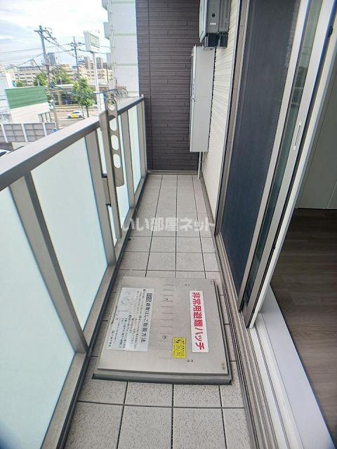 バルコニー