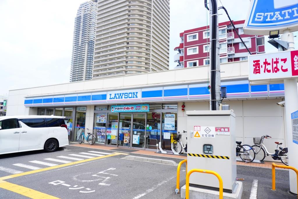 コンビニ　ローソン 川口元郷二丁目店（コンビニ）まで406m