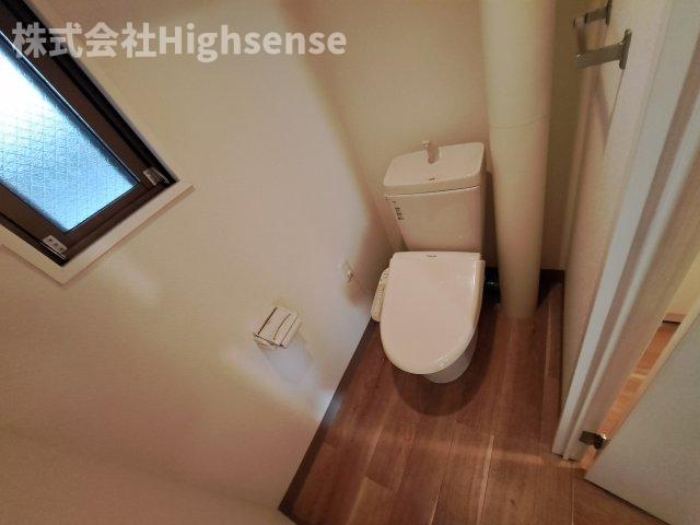 トイレ　シンプルで使いやすいトイレです