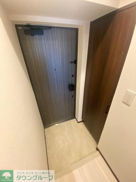 玄関　設備