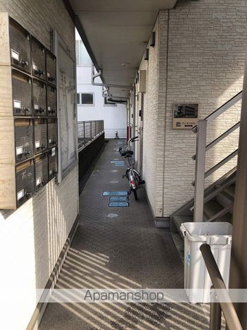 ロビー　ロビー