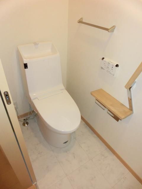 トイレ　トイレ独立