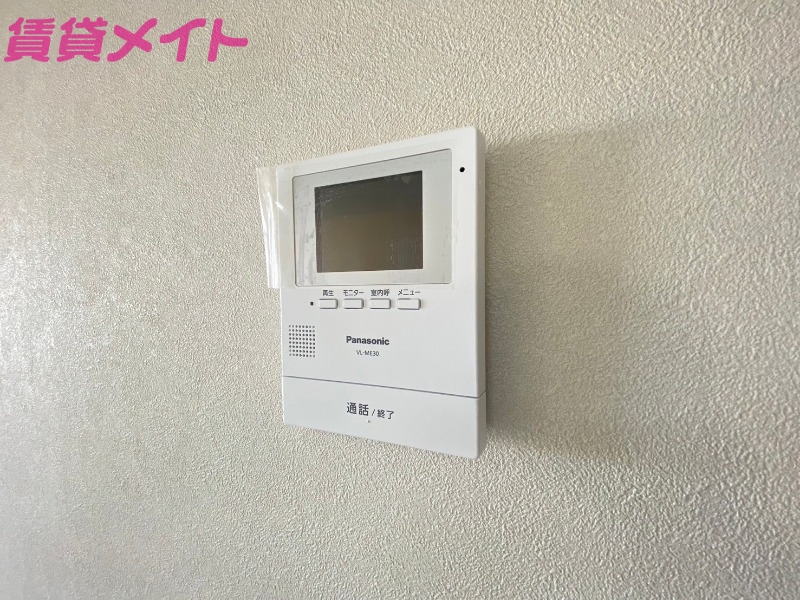 セキュリティ　別部屋反転写真です