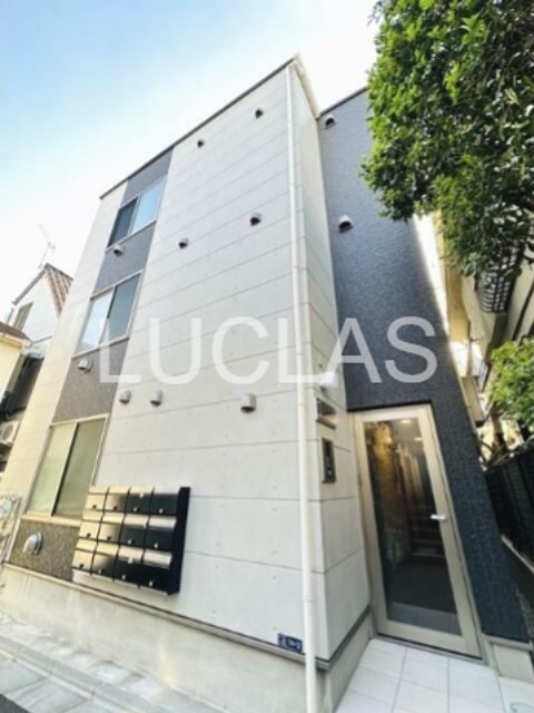 建物外観　『想いの先を照らし出す。』信頼が必要だから、ルクラスへ。