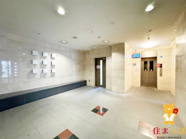 エントランス　共用部の印象も大切に
