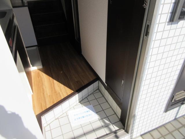 玄関　下駄箱
