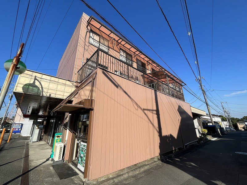 建物外観　現況優先