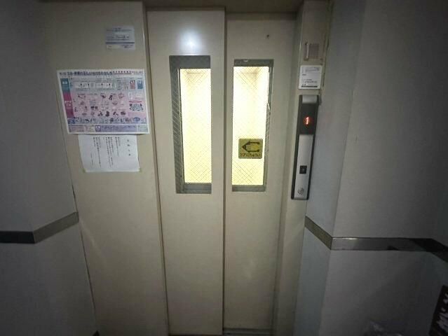 その他設備　エレベーター